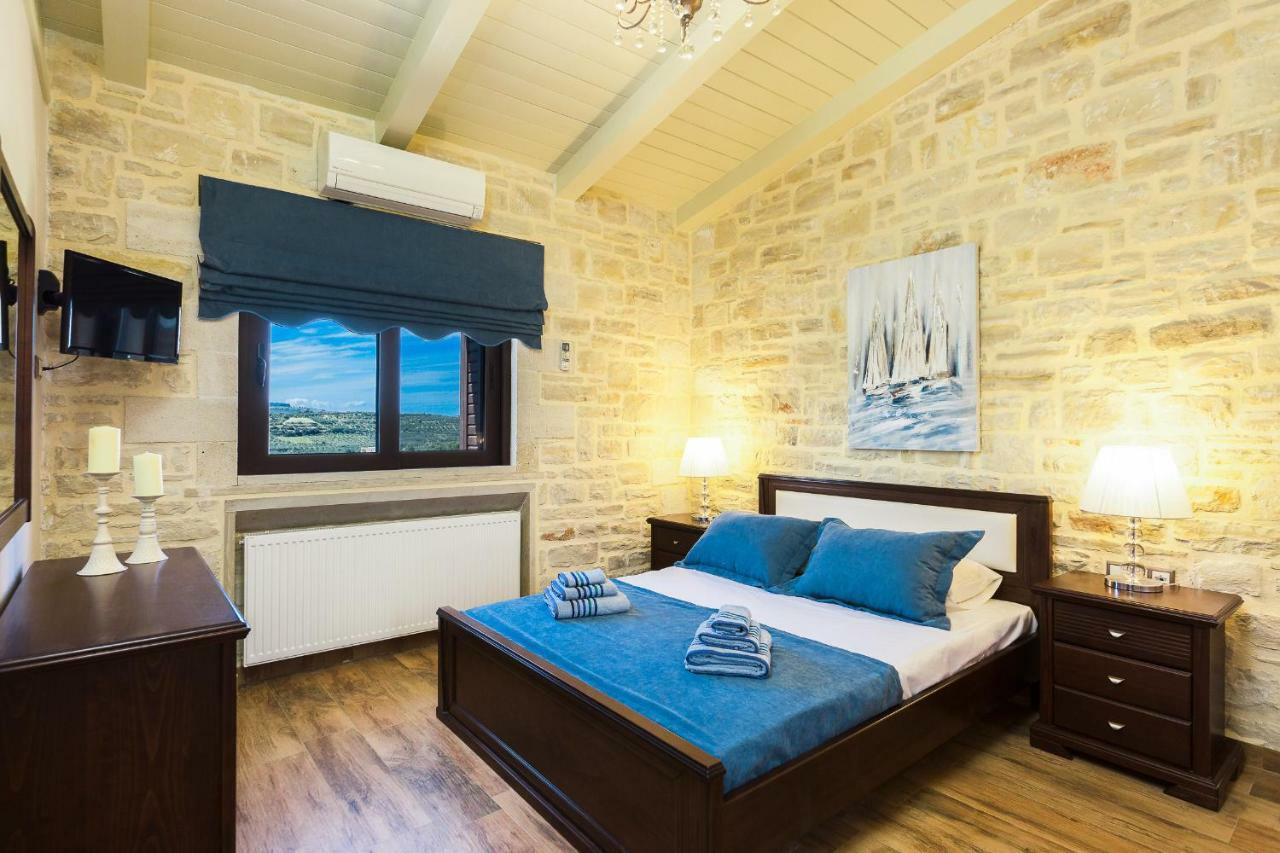 Caramel Villa, With 40M2 Pool & Spa Whirlpool, By Thinkvilla Pánormos Exterior foto